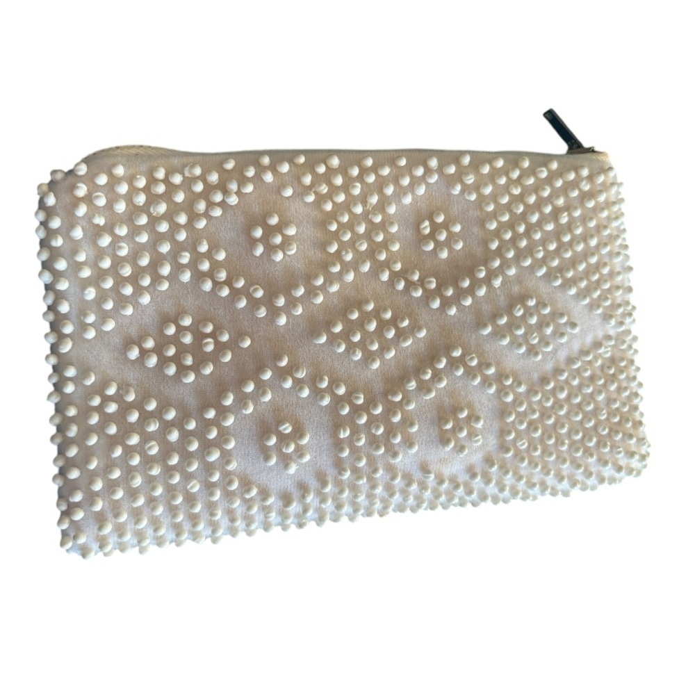 Vintage Beaded Cream Clutch
